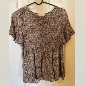 Flowy Cheetah Print Short Sleeve Top Large